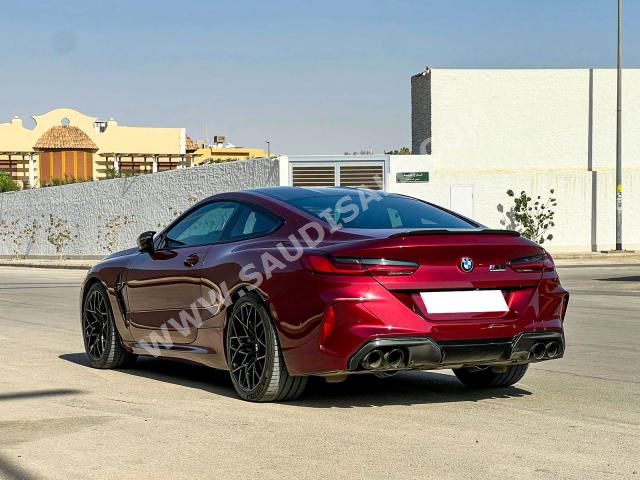 2020 بي ام دبليو الفئة ام إم 8 كومبيتيشن