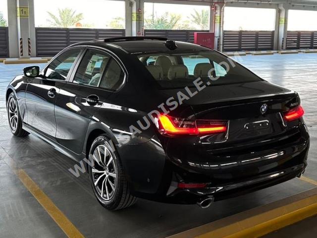 2022 بي ام دبليو الفئة الثالثة 320 أي