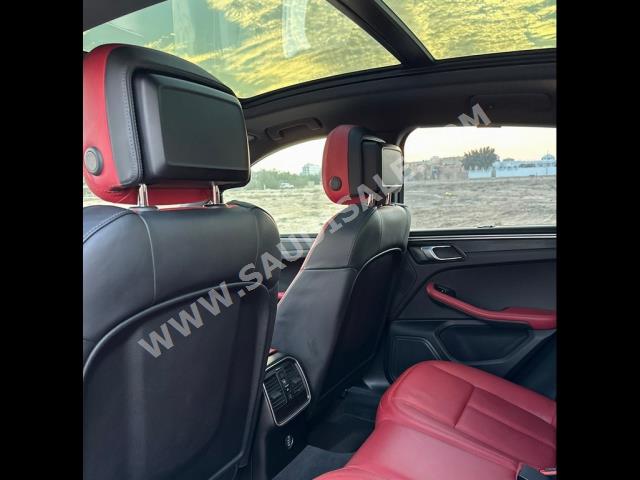 2019 بورش ماكان