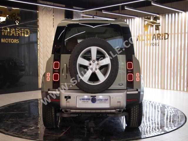 2023 لاند روفر ديفيندر اتش اس اي