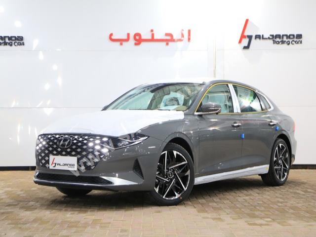 2022 هيونداي ازيرا