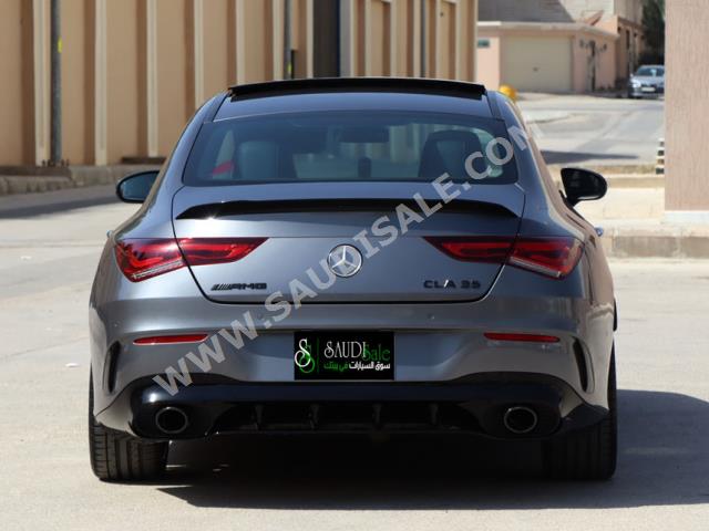 2021 مرسيدس - بنز سي إل أي 35 أي إم جي