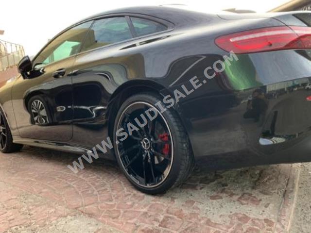 2017 مرسيدس - بنز إي 200 كوبيه