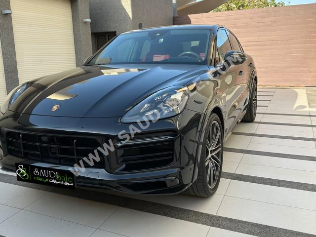 2021 بورش كايين جي تي اس