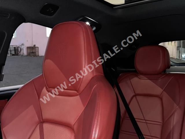 2020 بورش كايين كوبيه