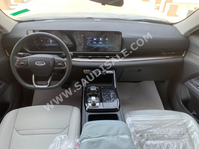 2024 فورد تيريتوري