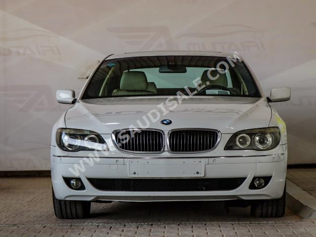 2006 بي ام دبليو الفئة السابعة 730 إل أي