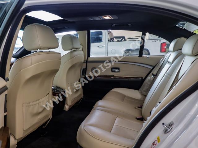 2006 بي ام دبليو الفئة السابعة 730 إل أي