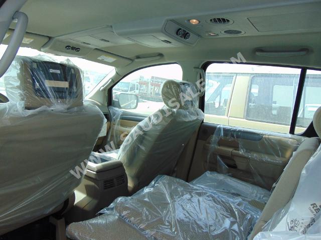 2015 Nissan Armada LE