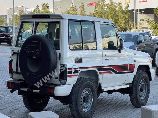 2023 تويوتا لاند كروزر ربع