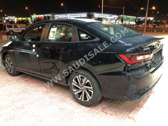 2024 تويوتا ياريس