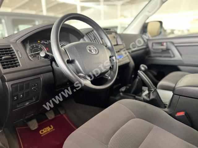 2019 Toyota Land Cruiser GX