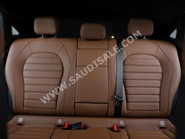 2023 Mercedes-Benz GLC 200