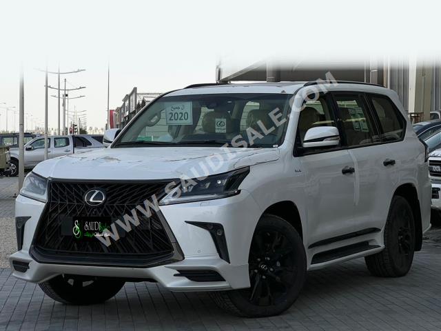 2020 لكزس إل إكس 570 بلاك اديشن