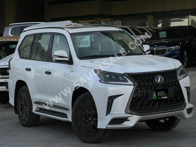 2020 لكزس إل إكس 570 بلاك اديشن