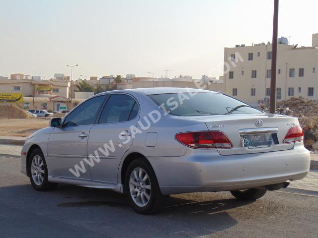 2005 Lexus ES 300