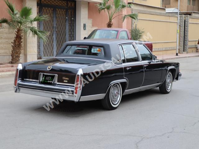 1984 Cadillac Fleetwood