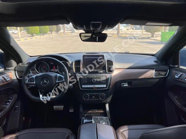 2016 مرسيدس - بنز جي إل إي 63إس أي إم جي