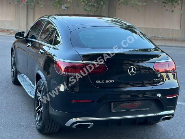 2022 مرسيدس - بنز جي إل سي 200