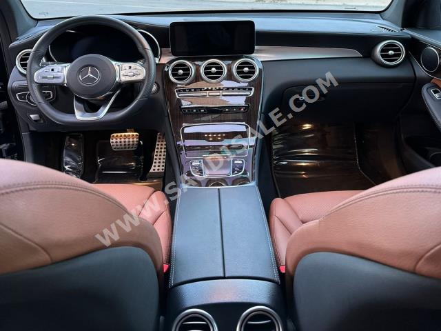 2022 مرسيدس - بنز جي إل سي 200