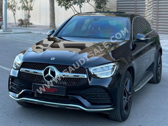 2022 مرسيدس - بنز جي إل سي 200