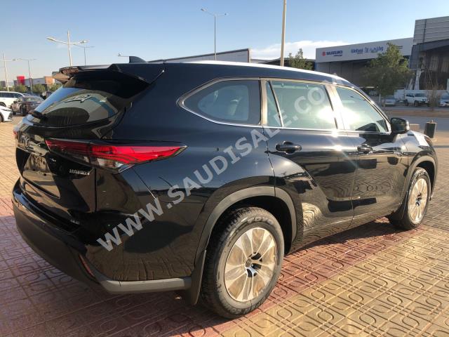 2023 تويوتا هايلاندر