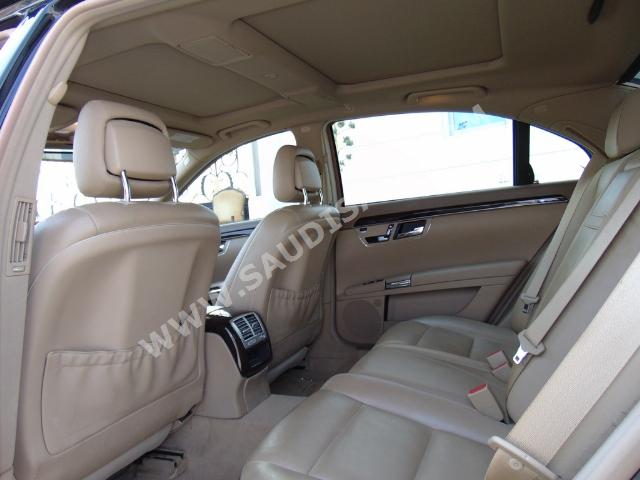 2011 Mercedes-Benz S 300