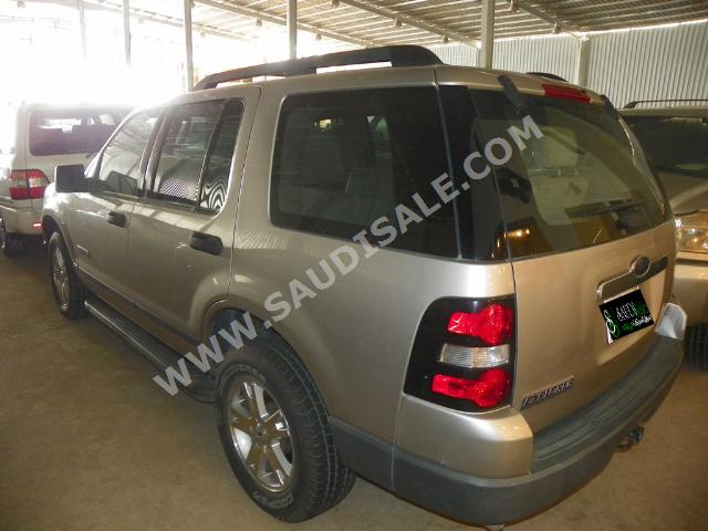 2006 Ford Explorer