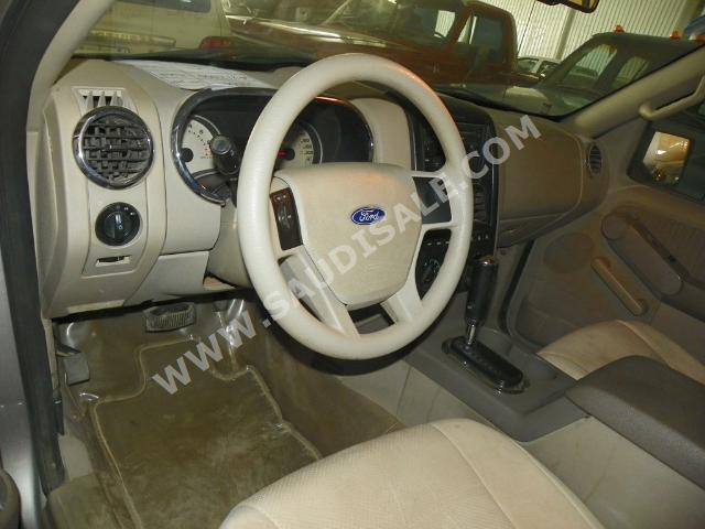 2006 Ford Explorer