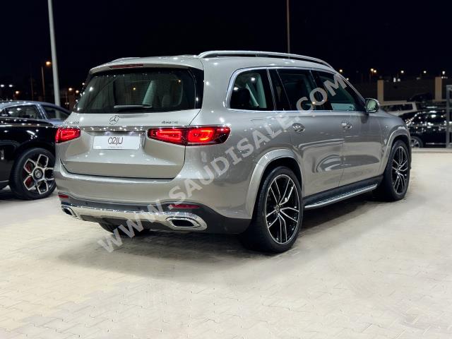 2021 Mercedes-Benz GLS 450