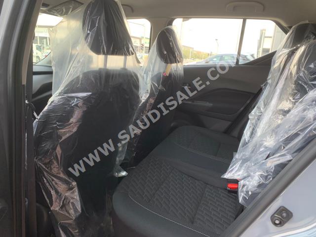 2023 نيسان كيكس اس