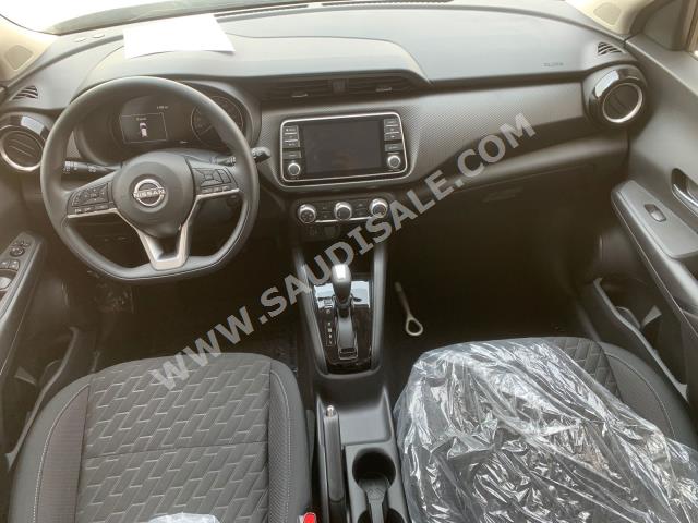 2023 نيسان كيكس اس