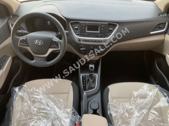 2023 هيونداي اكسنت