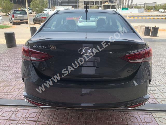 2023 هيونداي اكسنت