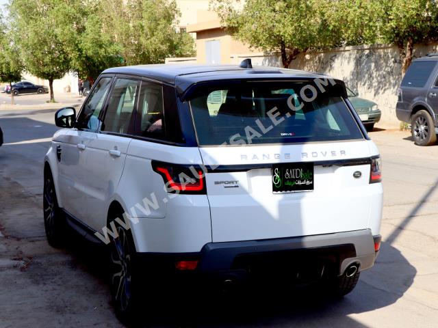 2019 لاند روفر رينج روفر سبورت اس اي
