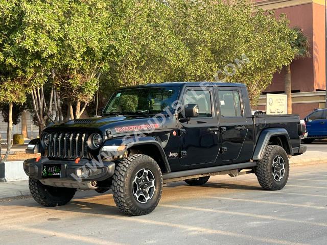 جييب جلادياتور ساند رانر