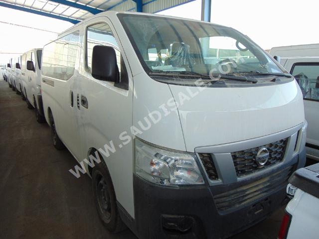 2015 Nissan Urvan