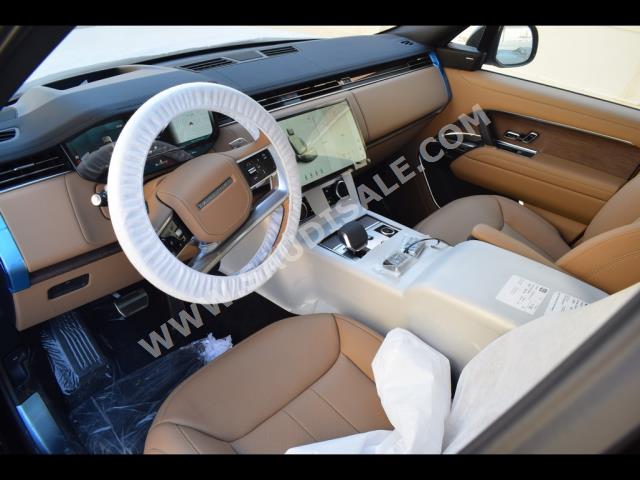 2023 لاند روفر رينج روفر فوج اتش اس اي