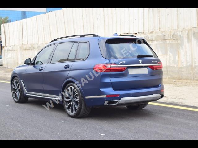 2022 بي ام دبليو الفئة اكس 7