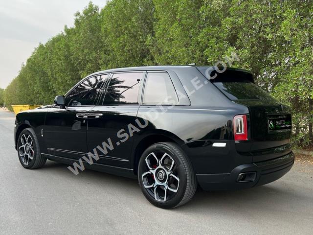 2022 رولز رويس كولينان بلاك بادج