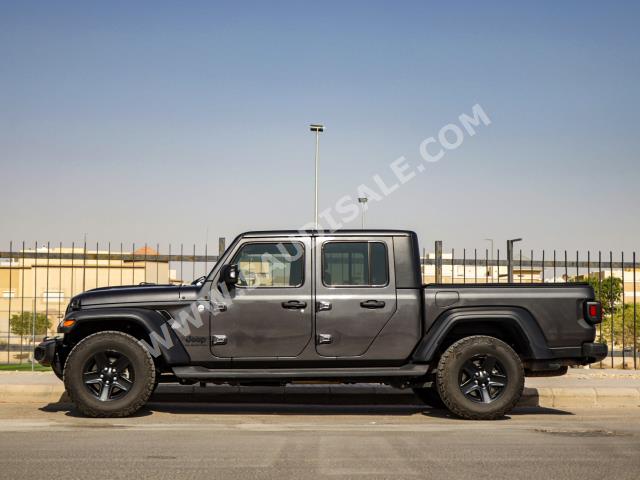 2021 جييب جلادياتور سبورت