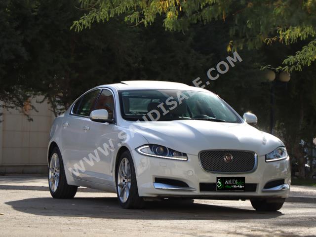 2015 Jaguar XF