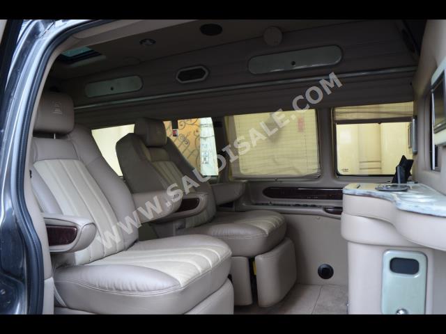 2012 جي ام سي سفانا