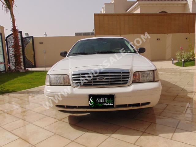 2012 Ford Crown Victoria