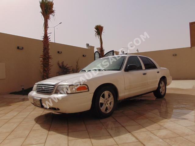 2012 Ford Crown Victoria