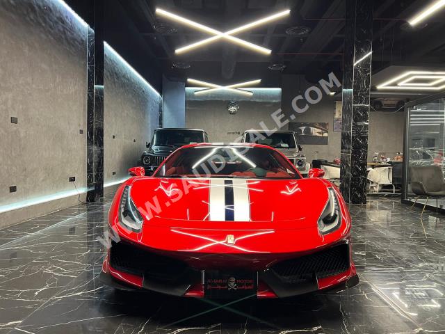 2019 فيراري بيستا 488