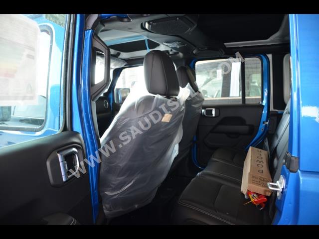 2023 جييب رانجلر صحارى