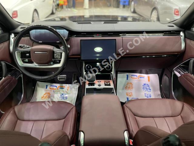 2023 لاند روفر رينج روفر اوتوبيوغرافي