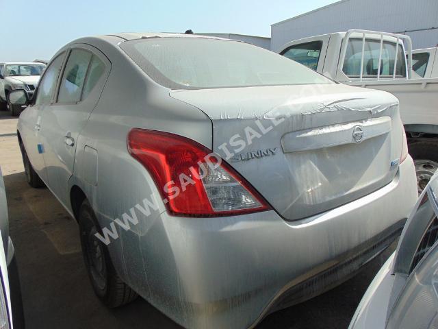 2015 Nissan Sunny