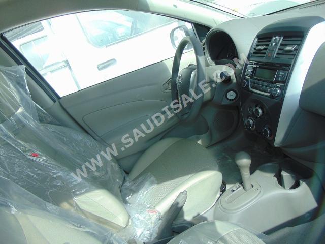 2015 Nissan Sunny
